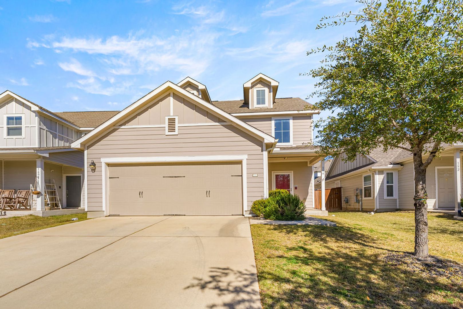 Liberty Hill House: 156 Red Buckeye Loop