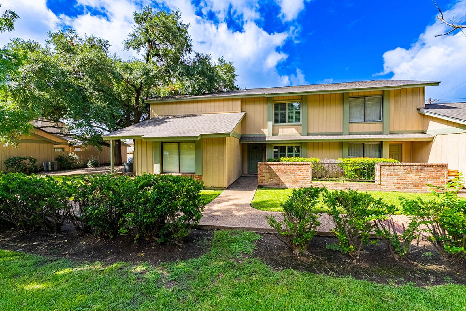 Austin House: 9604 Blue Creek Ln