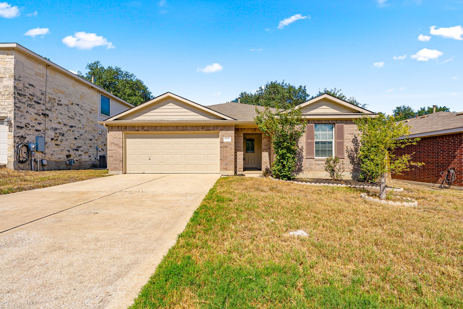Cedar Park House: 1513 Hawk Dr