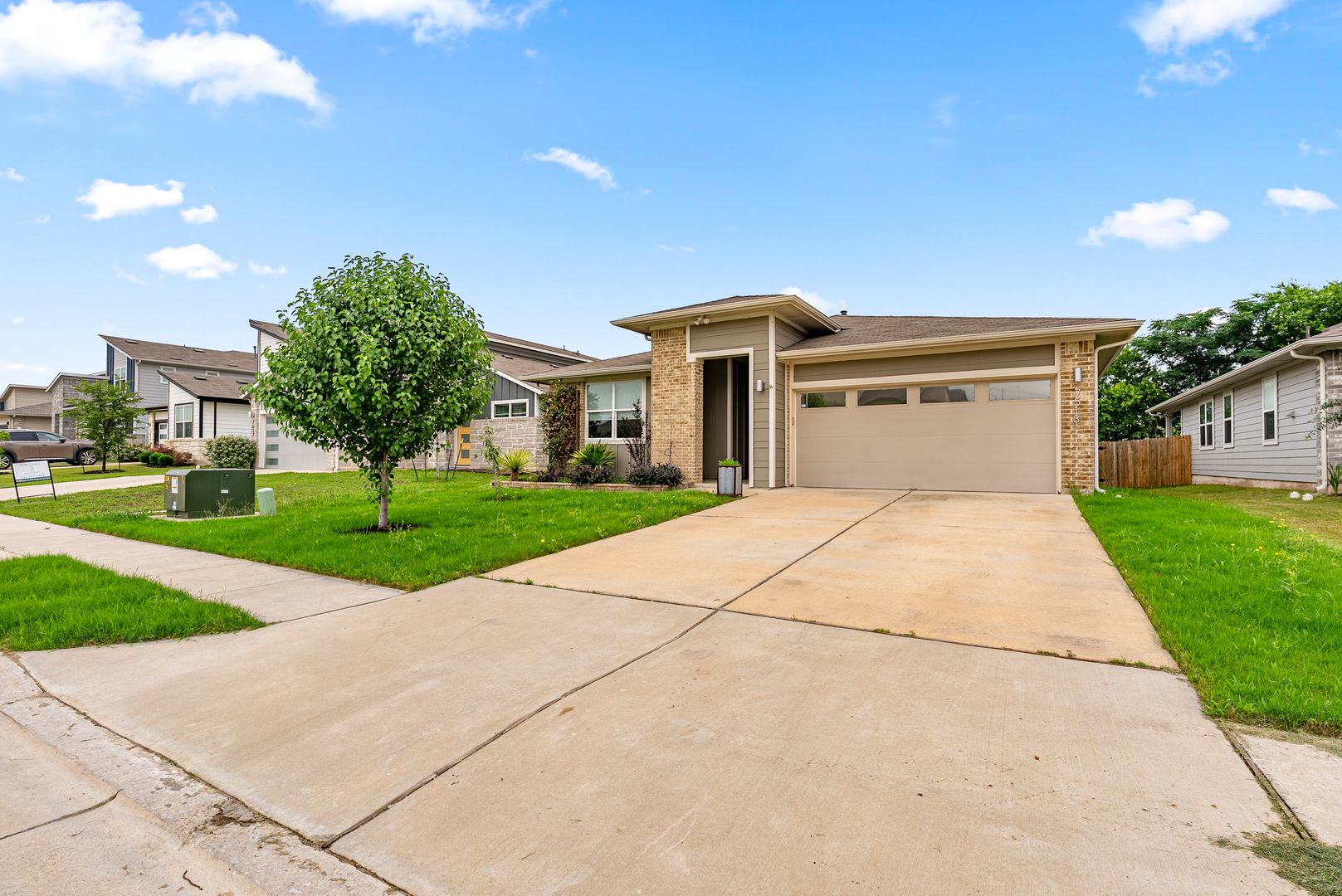Austin House: 7513 Smallwood Dr