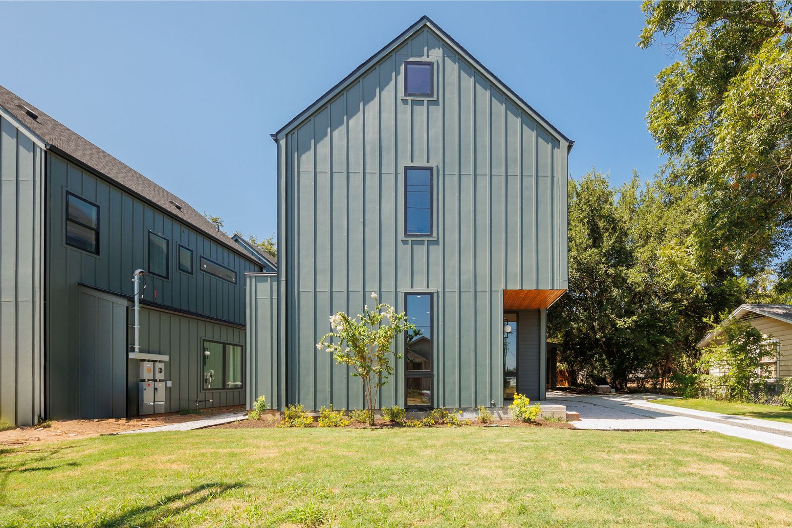 Austin House: 6315 Del Monte Rd. Unit A