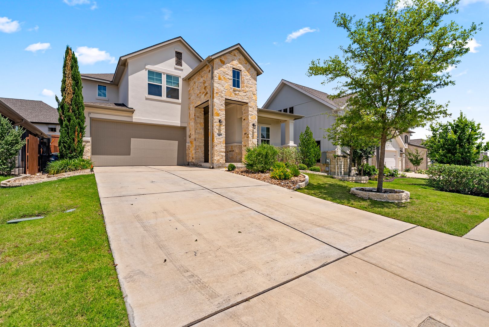 Georgetown House: 328 Berkeley Pl