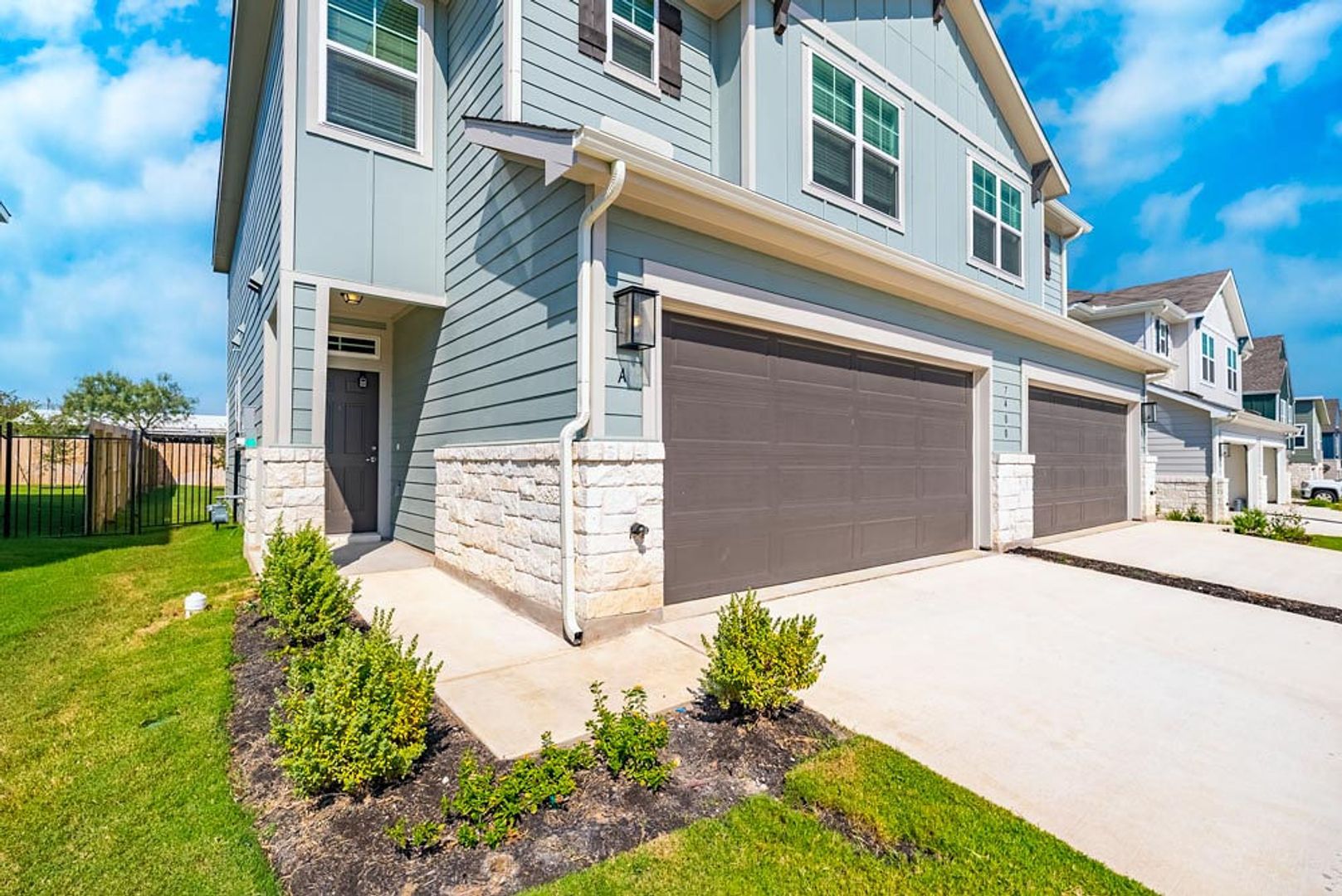 Del Valle House: 7400 Sparkling Light Dr #A