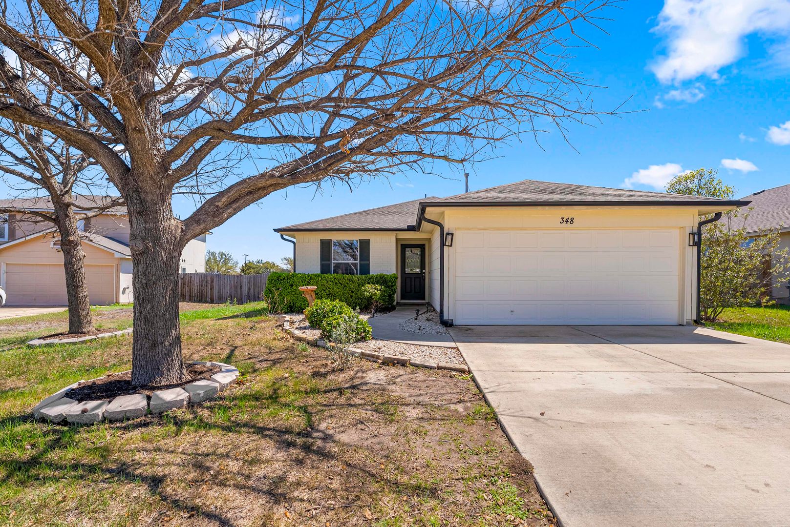 Kyle House: 348 Atlantis