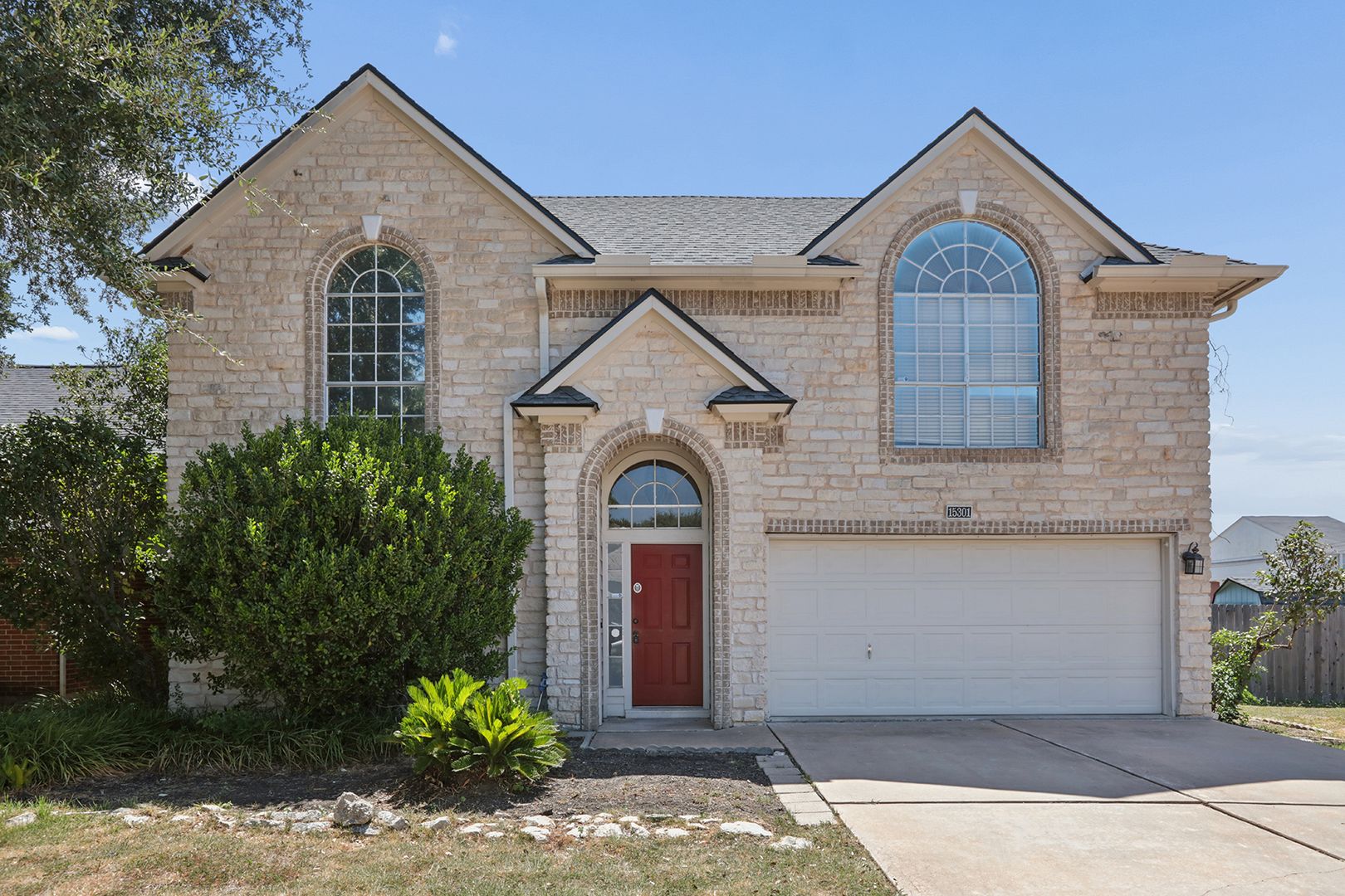 Austin House: 15301 Ecorio Dr