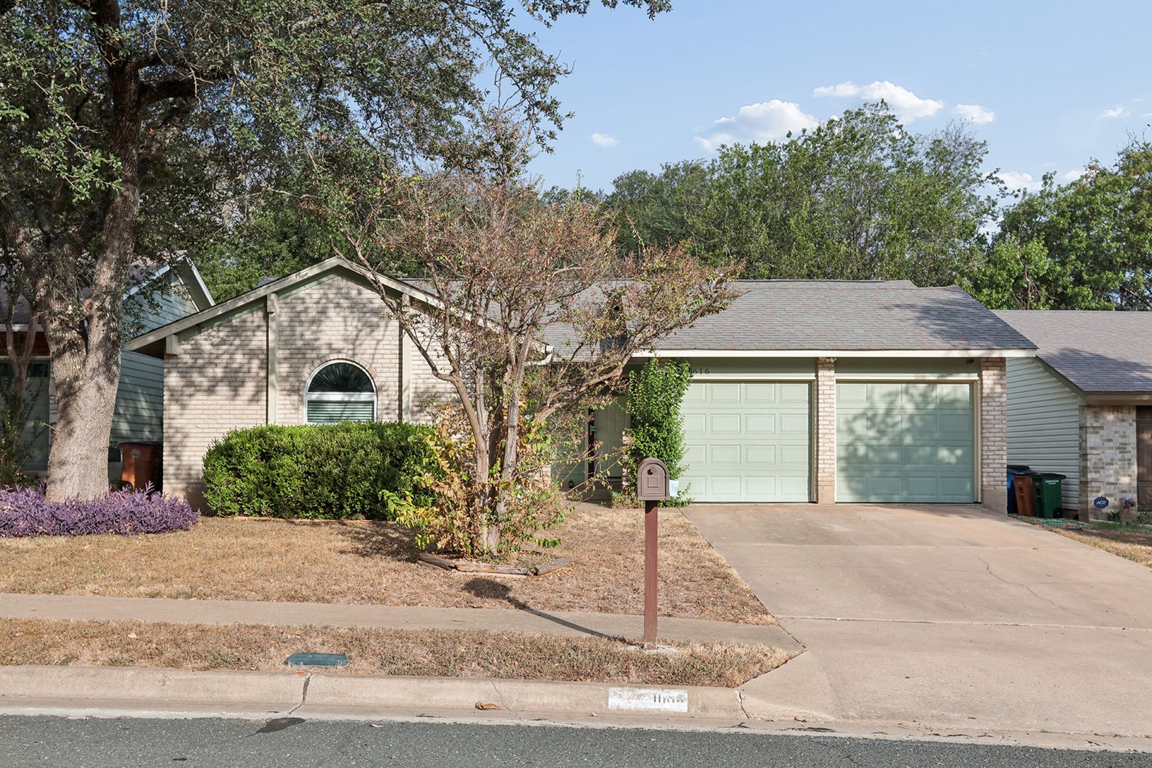 Austin House: 11616 Fast Horse Dr