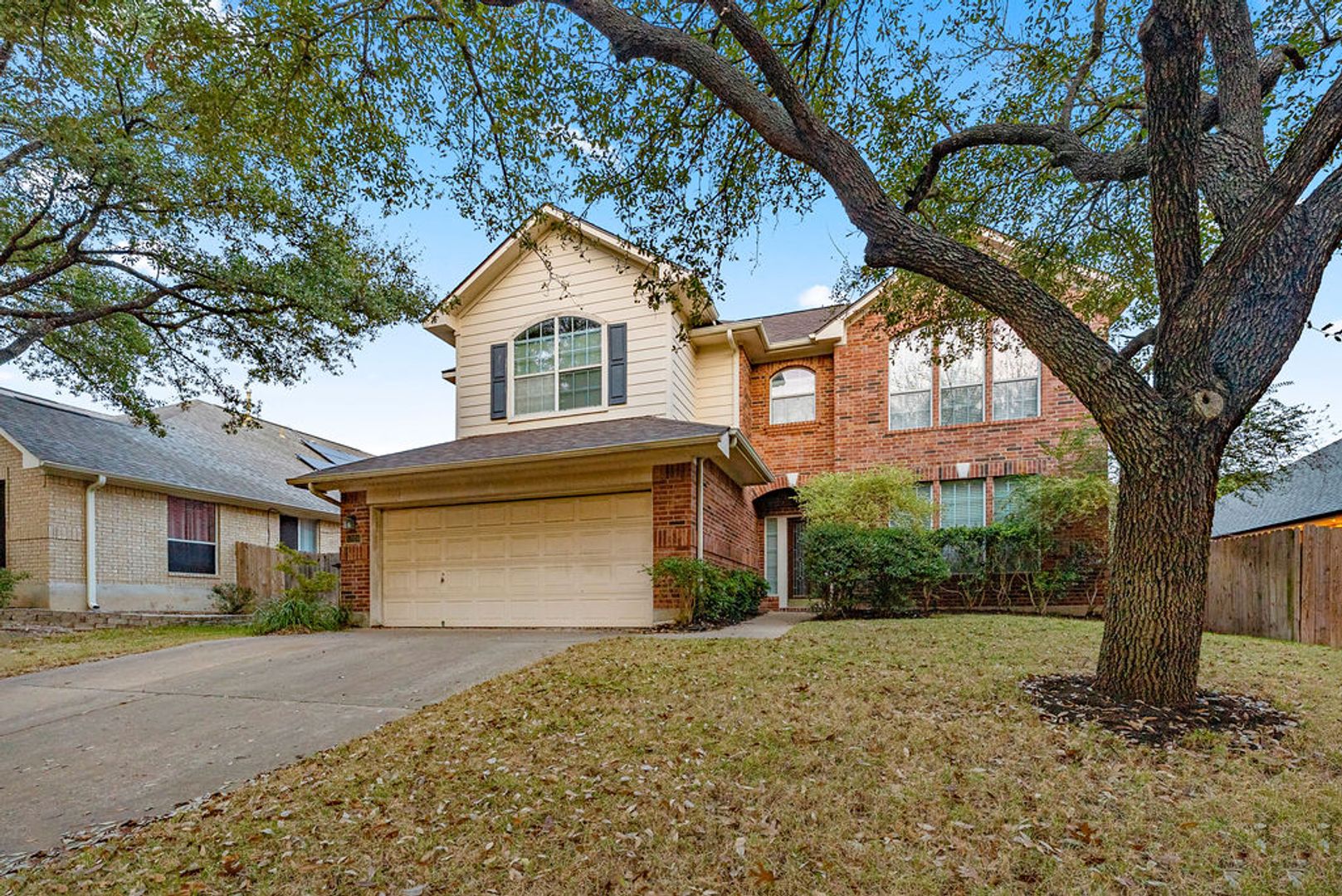Austin House: 1820 Chasewood Dr