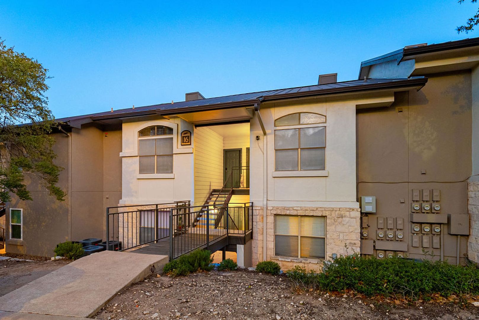 Austin Condo: 6000 Shepherd Mountain Cv #1605