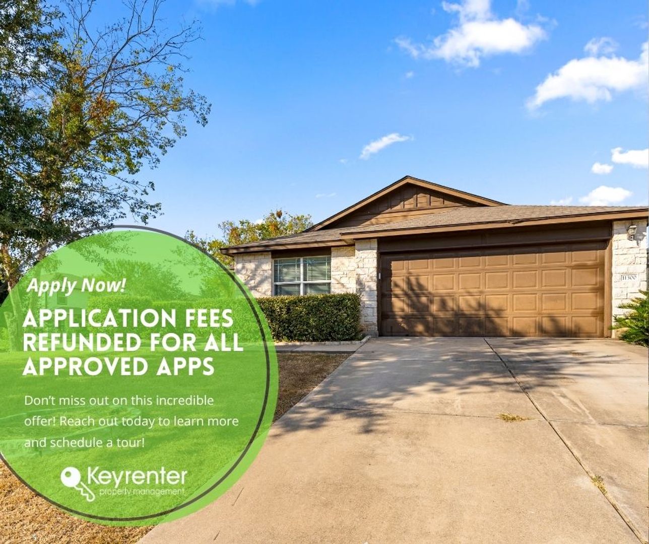 Manor House: 11300 Brenham St