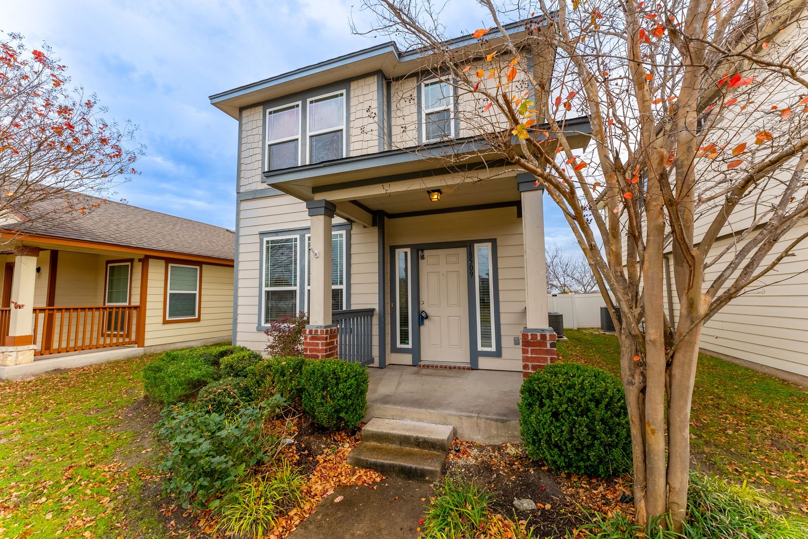 Pflugerville House: 18509 Mammoth Cave Blvd