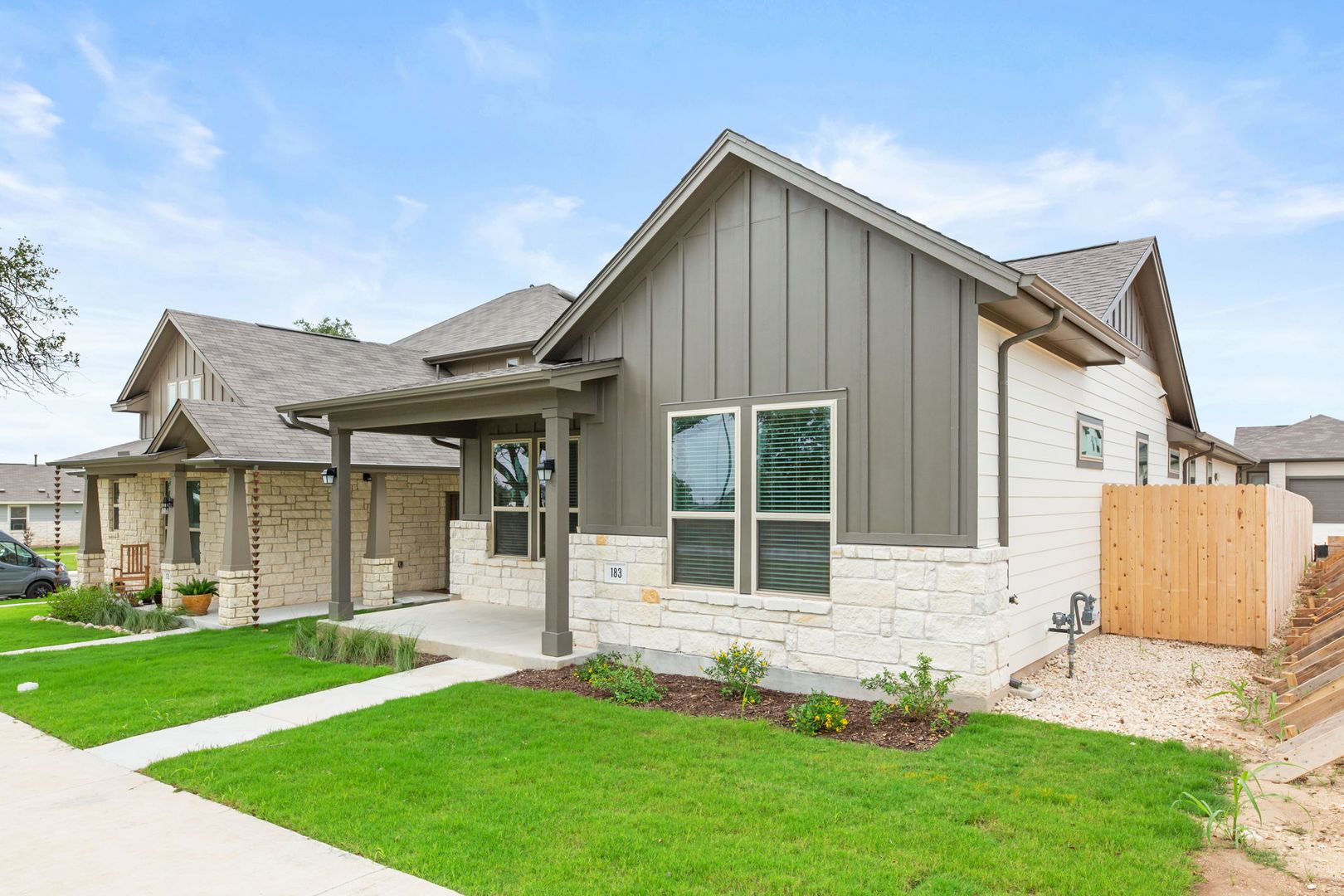 Kyle House: 183 Glocken Ln
