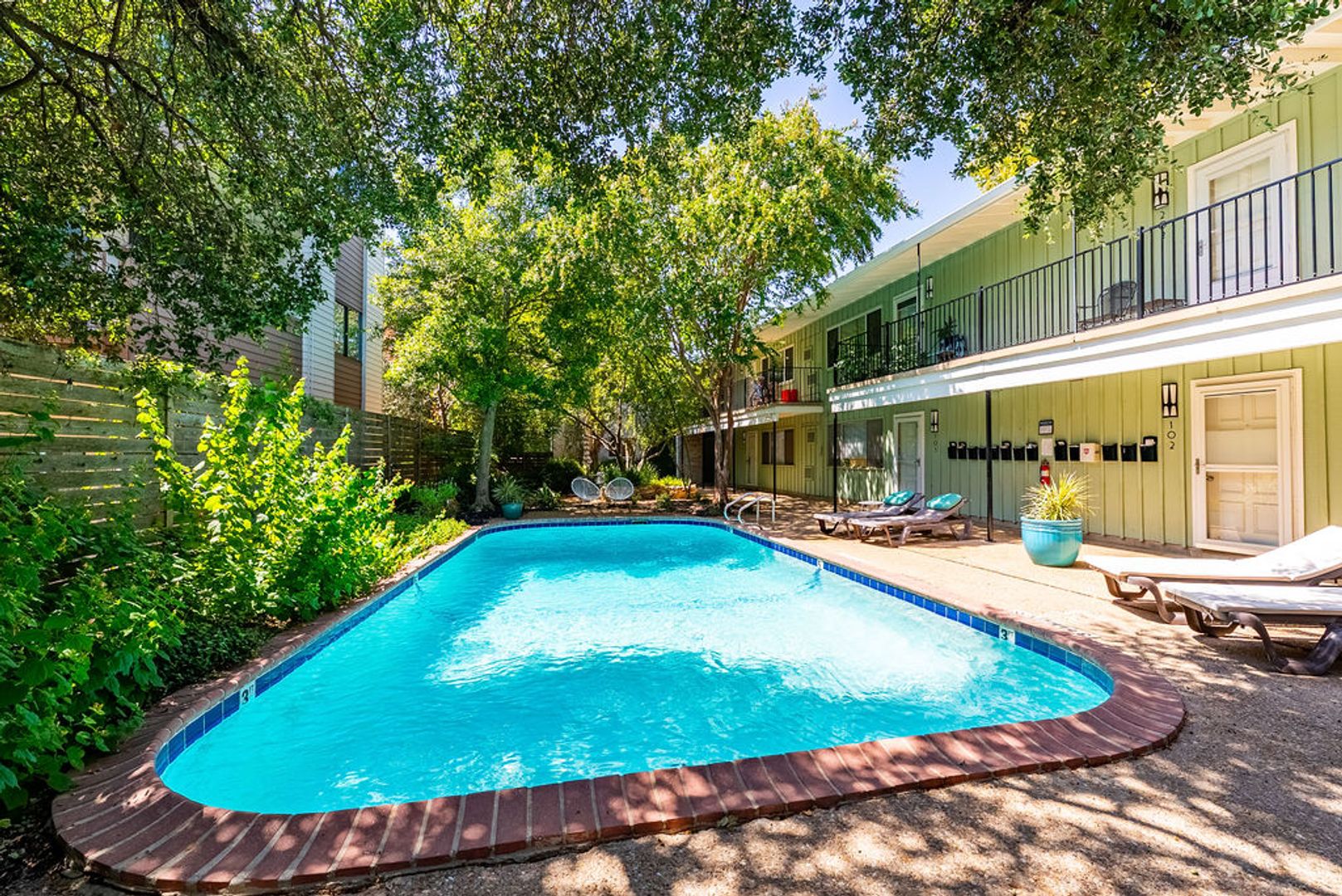 Austin Condo: 1514 Forest Trl #106
