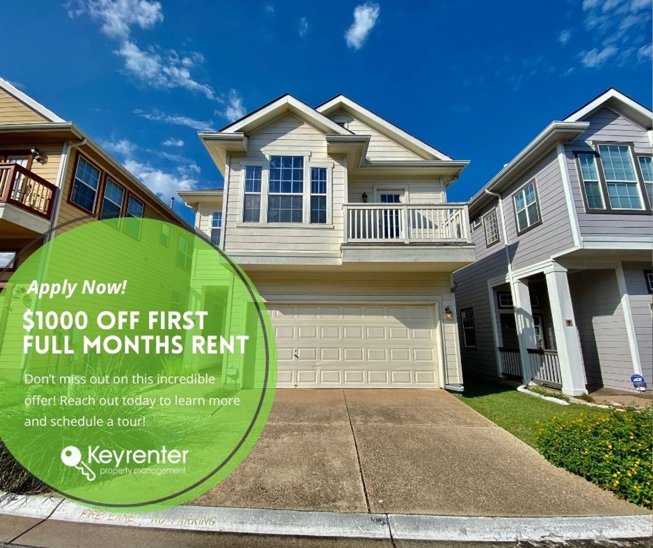 Austin House: 6704 Menchaca Rd. #8