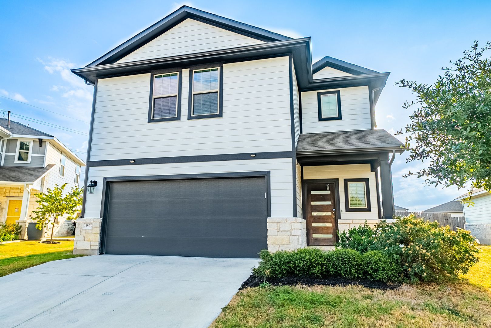 Austin House: 13503 Lansdale Cv