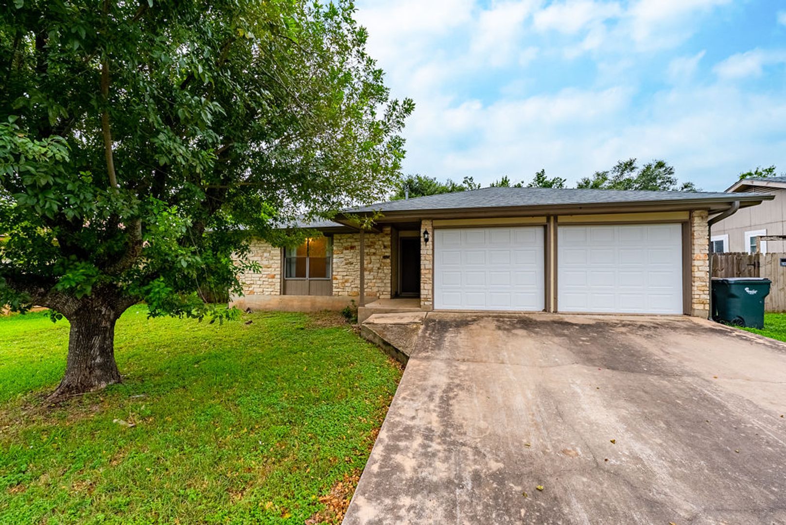 Round Rock House: 419 Arrow Head