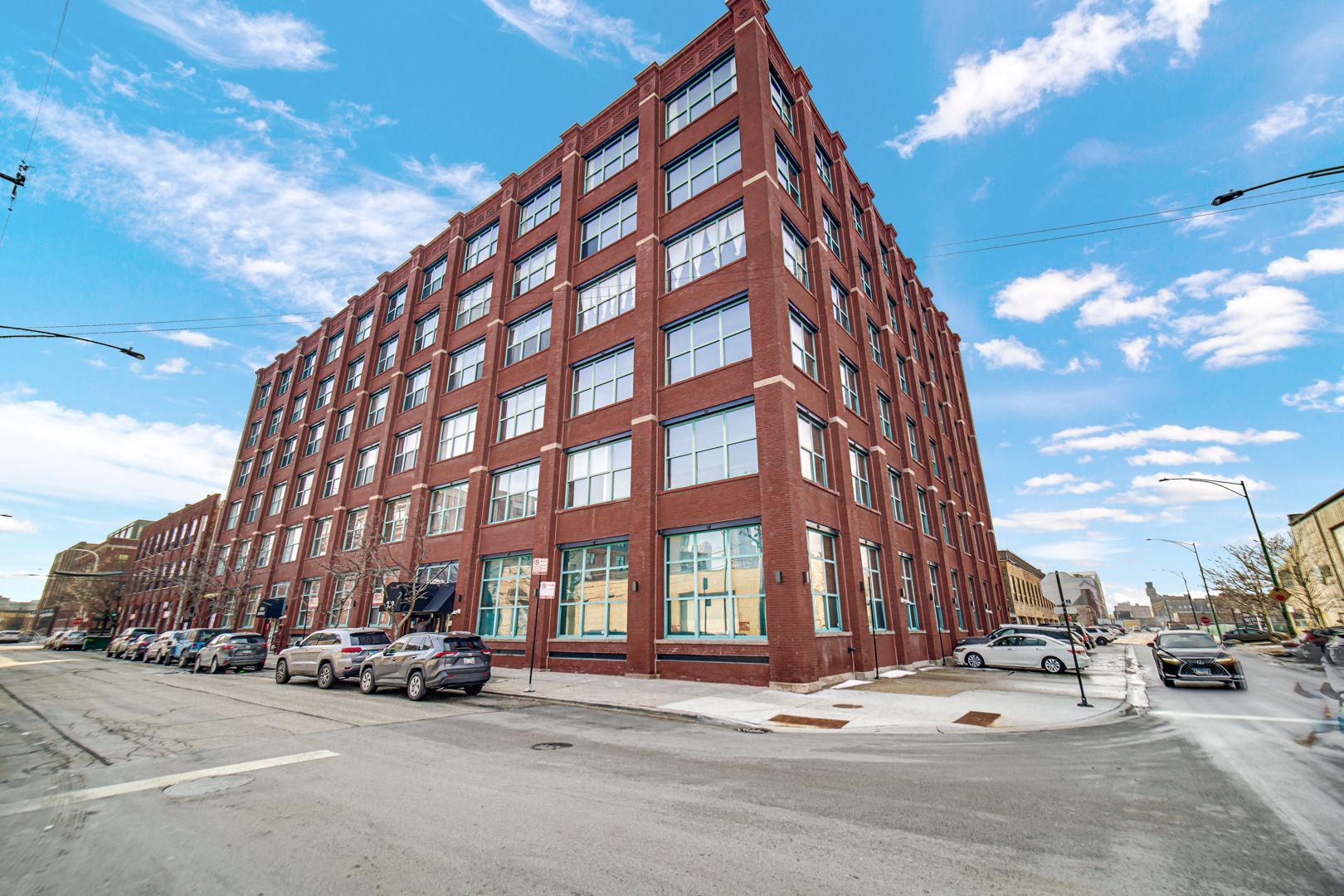 Chicago Condo: 312 N May St Unit 2C