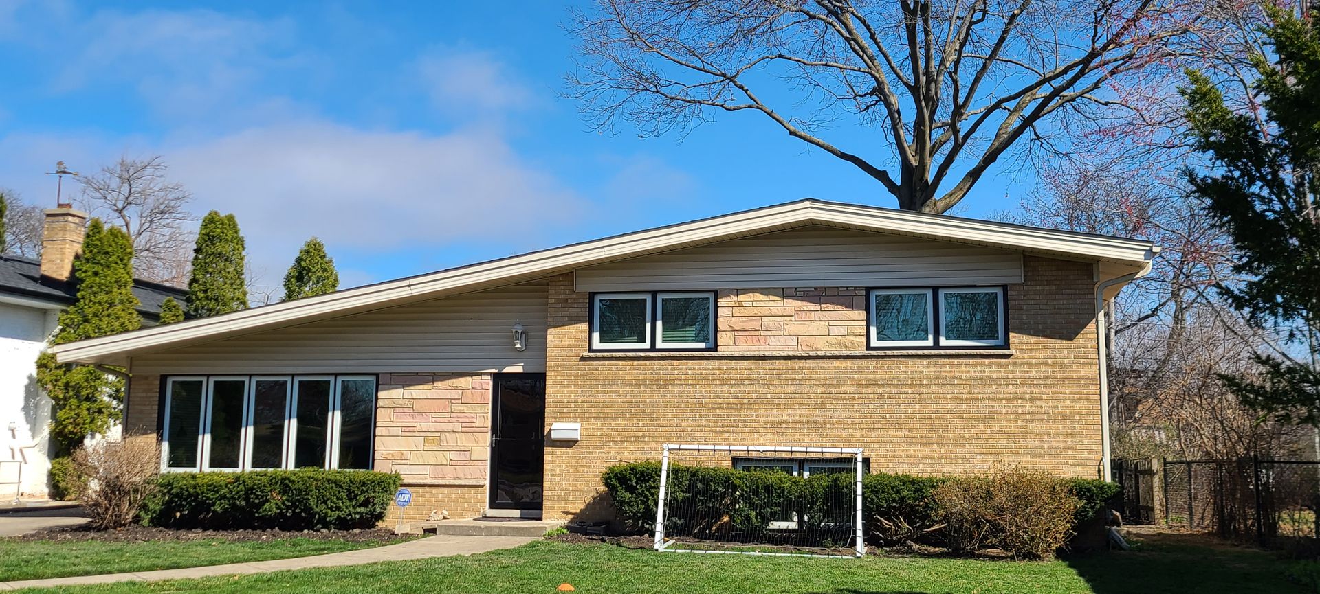 Wilmette House: 724 Laporte Ave