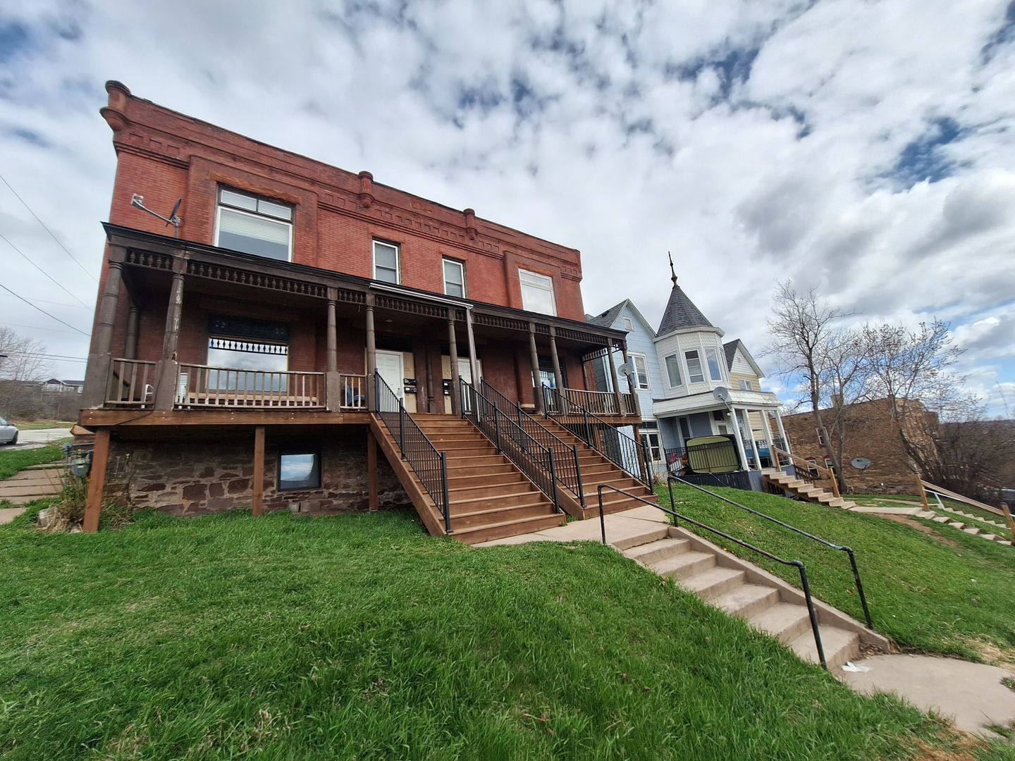 Duluth Apartment: 531 W 4th St - 1