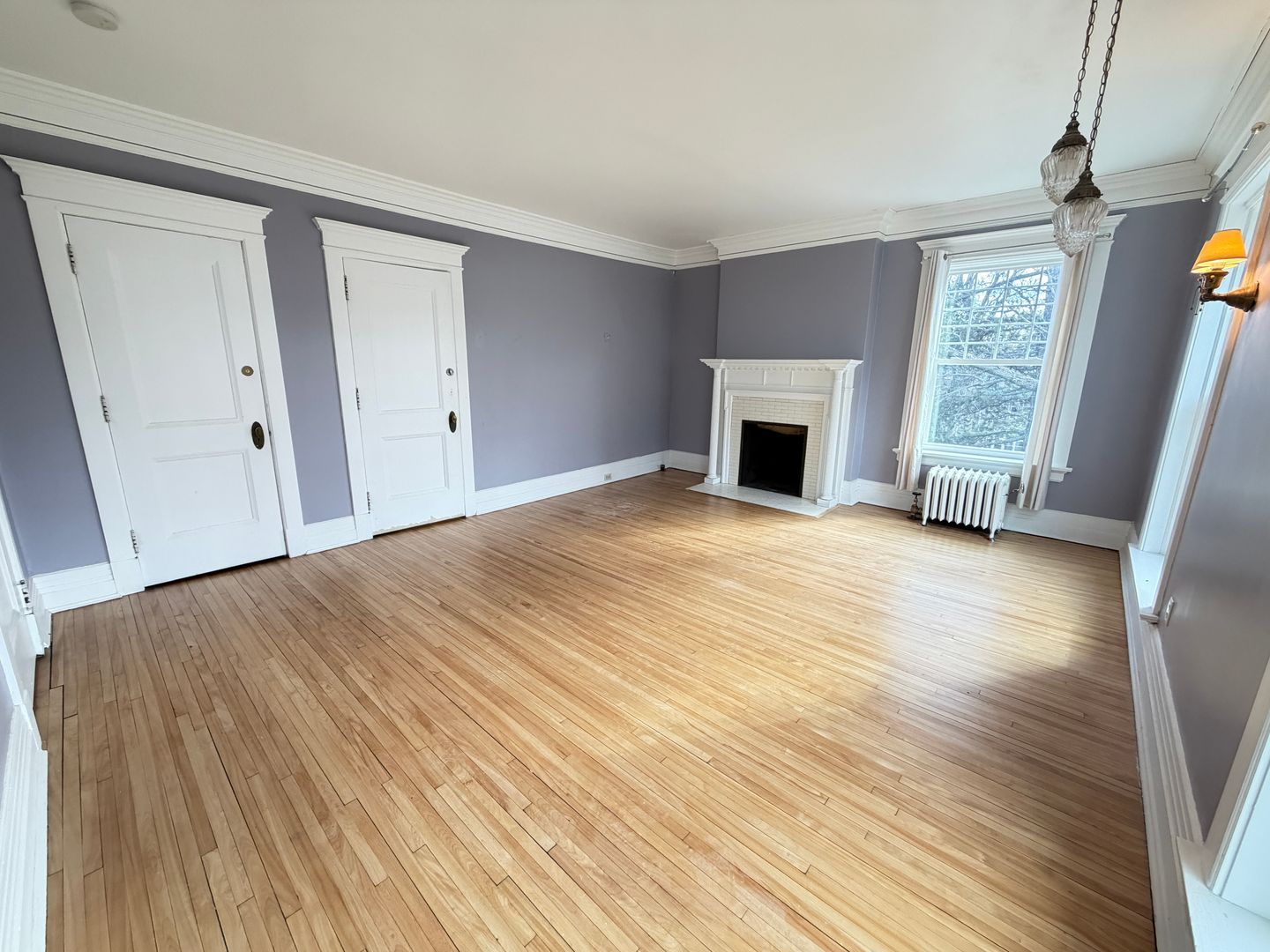 Duluth Apartment: 2307 E Superior St - 2