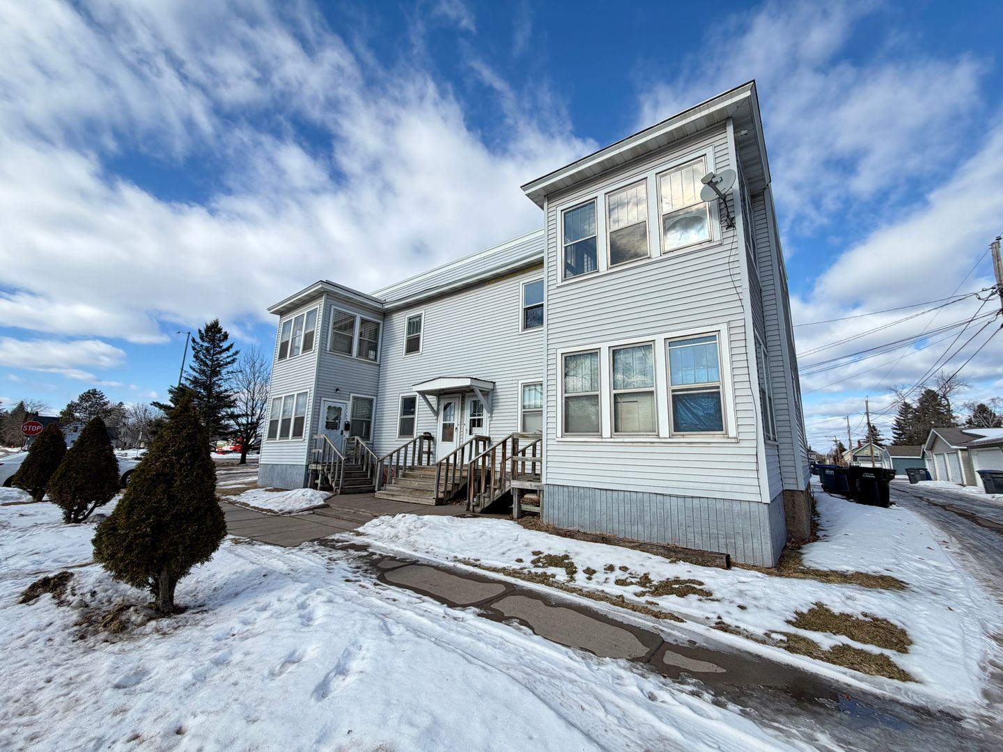 Superior Apartment: 1713-1719 N 26th St