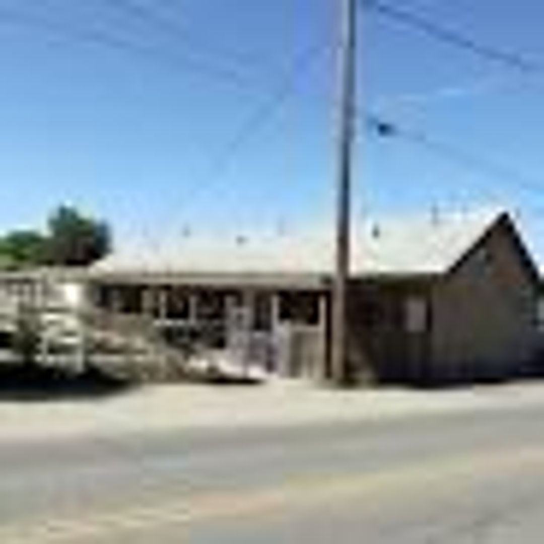 Modesto Apartment: 708 River Rd