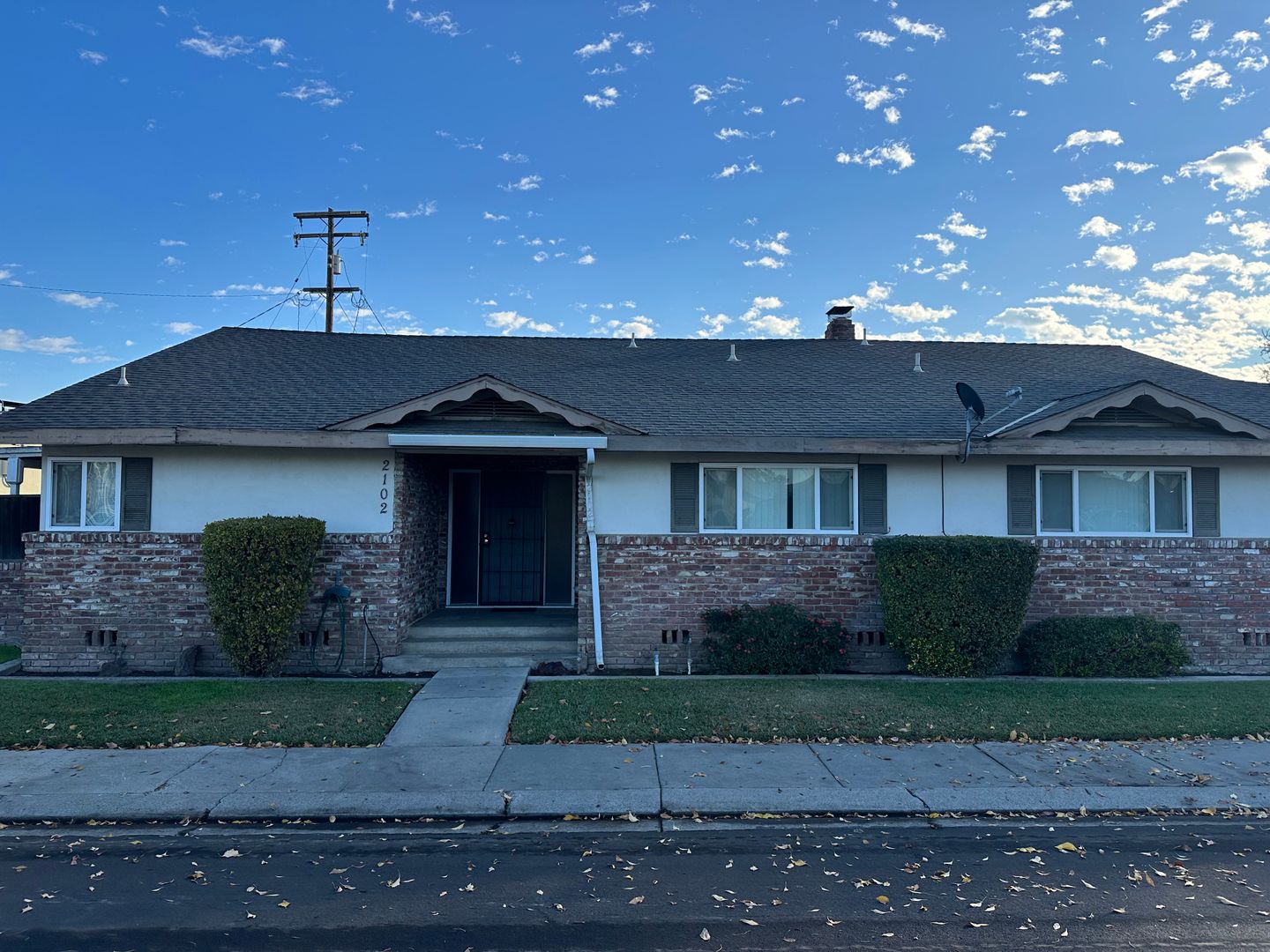 Modesto House: 2102 College Ave.