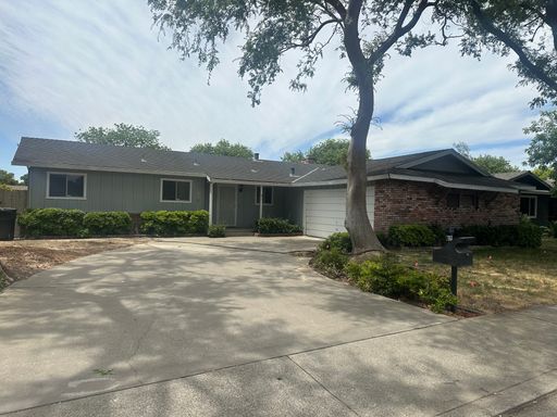 3 Bed 2 Bath Rental at 1229 Eastridge Dr, Modesto, CA – photo 1