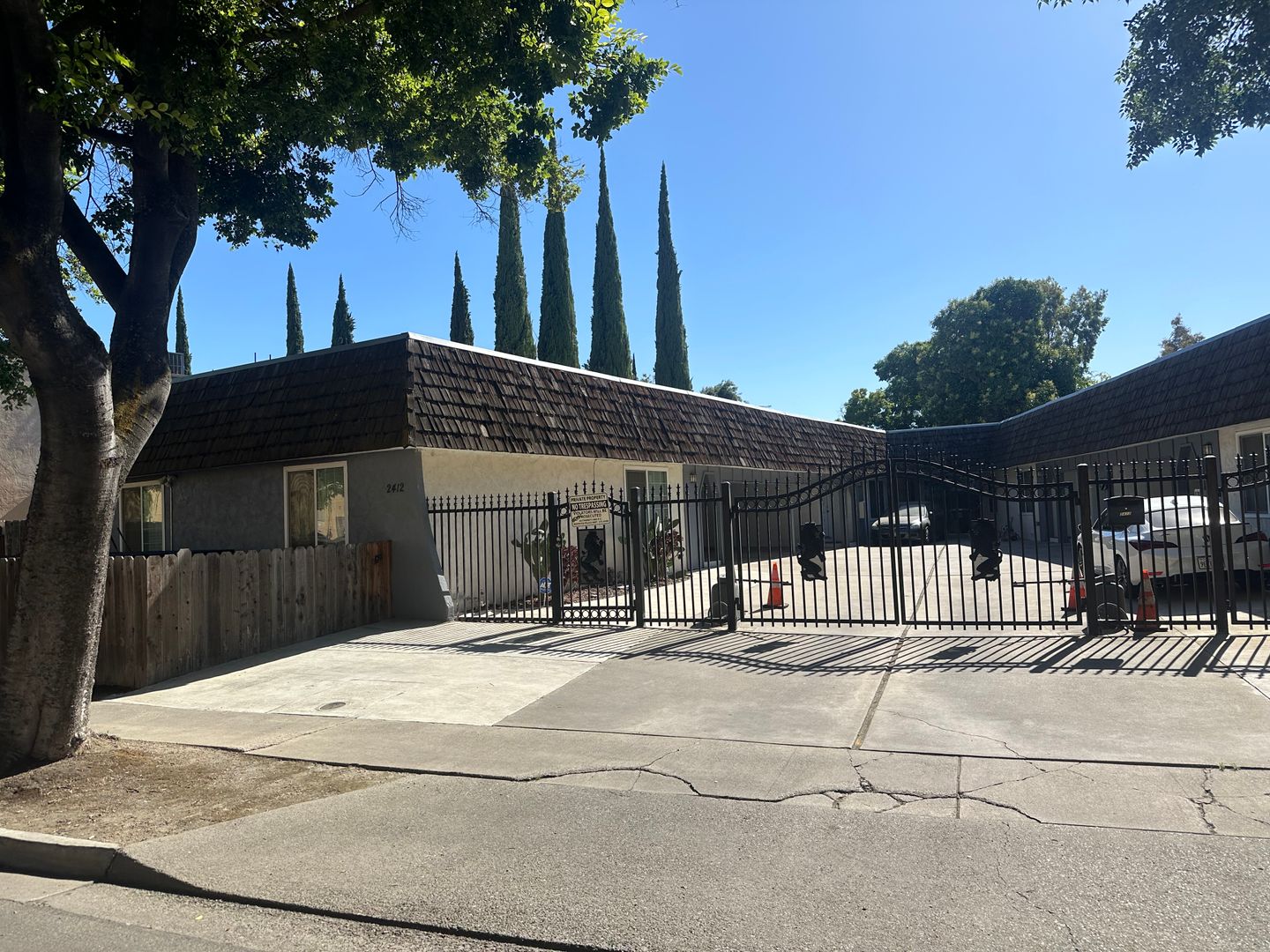 Modesto Apartment: 2412 Vera Cruz Dr.