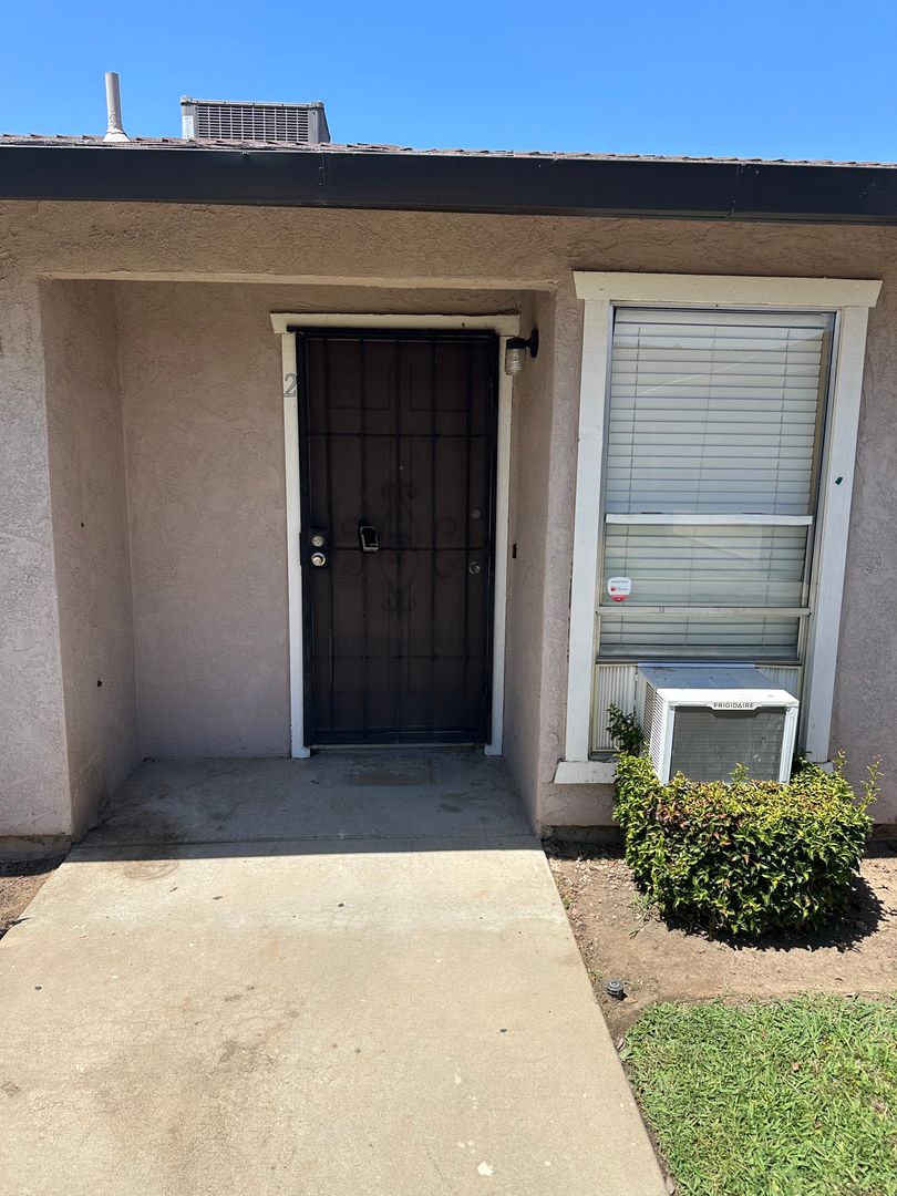 Modesto Apartment: 3800 Maserati Dr.