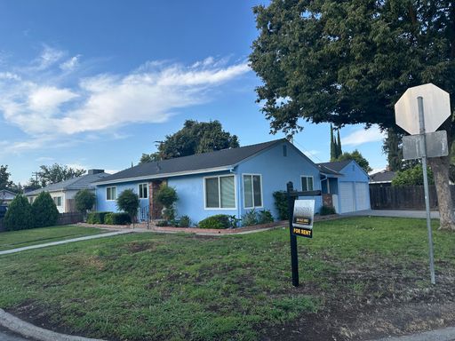 3 Bed 1 Bath Rental at 2113 Gordon Ave., Modesto, CA – photo 1