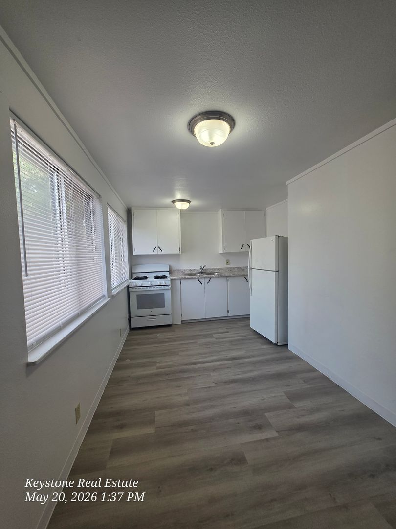 Eugene House: 1025 1/2 Maxwell Rd.