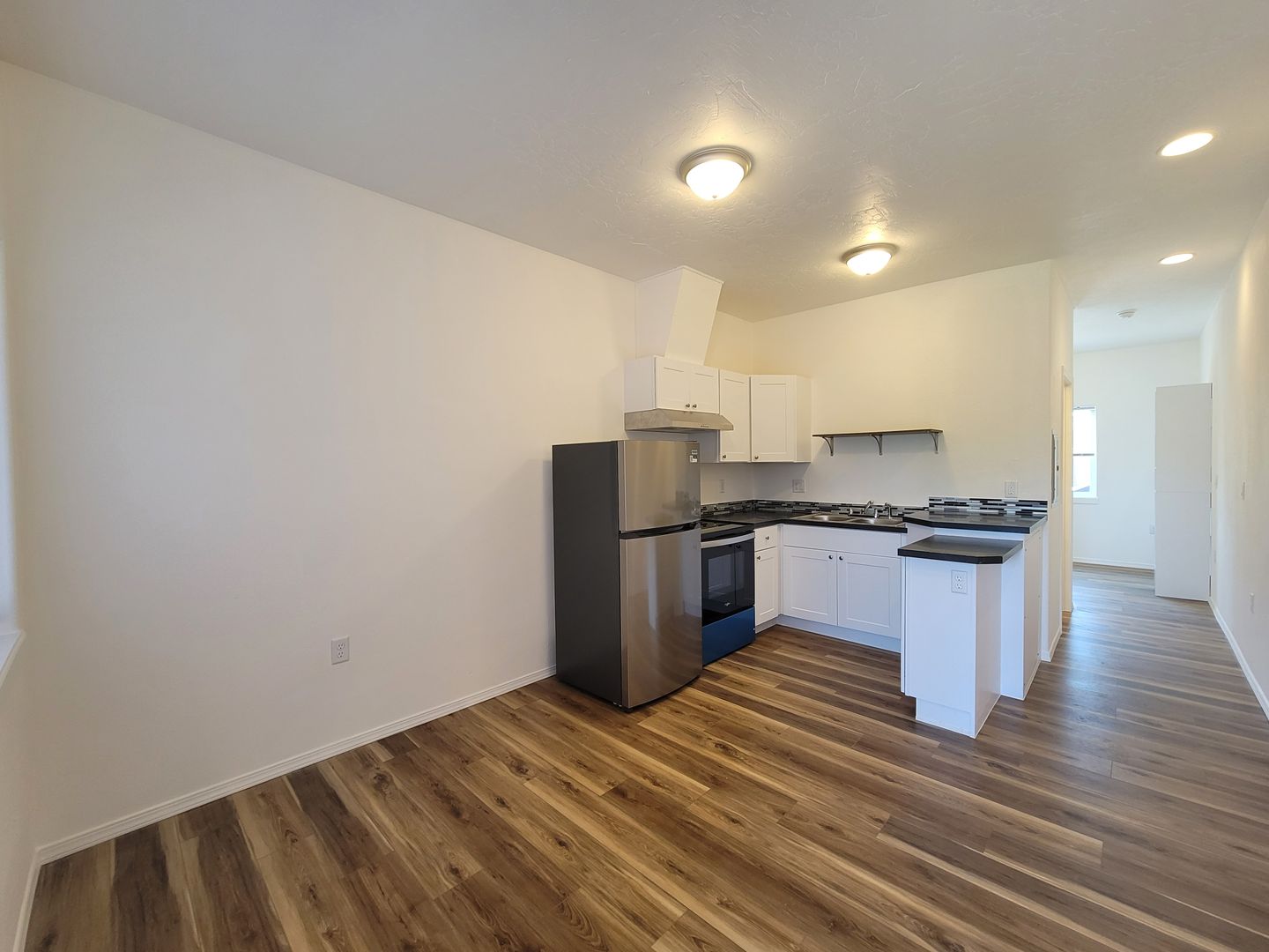 Springfield Condo: 1886 17th St.