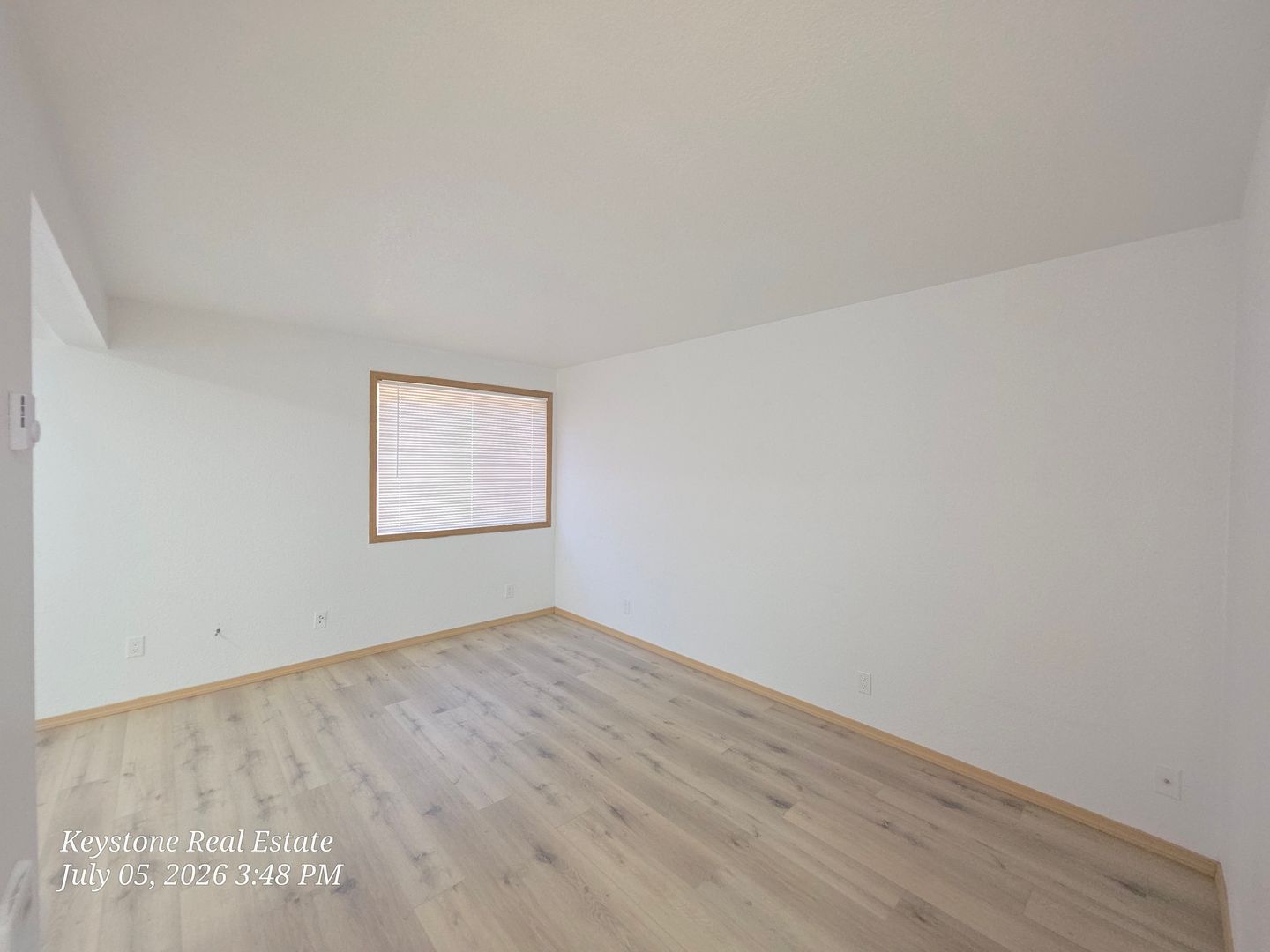Eugene Apartment: Lea Ave