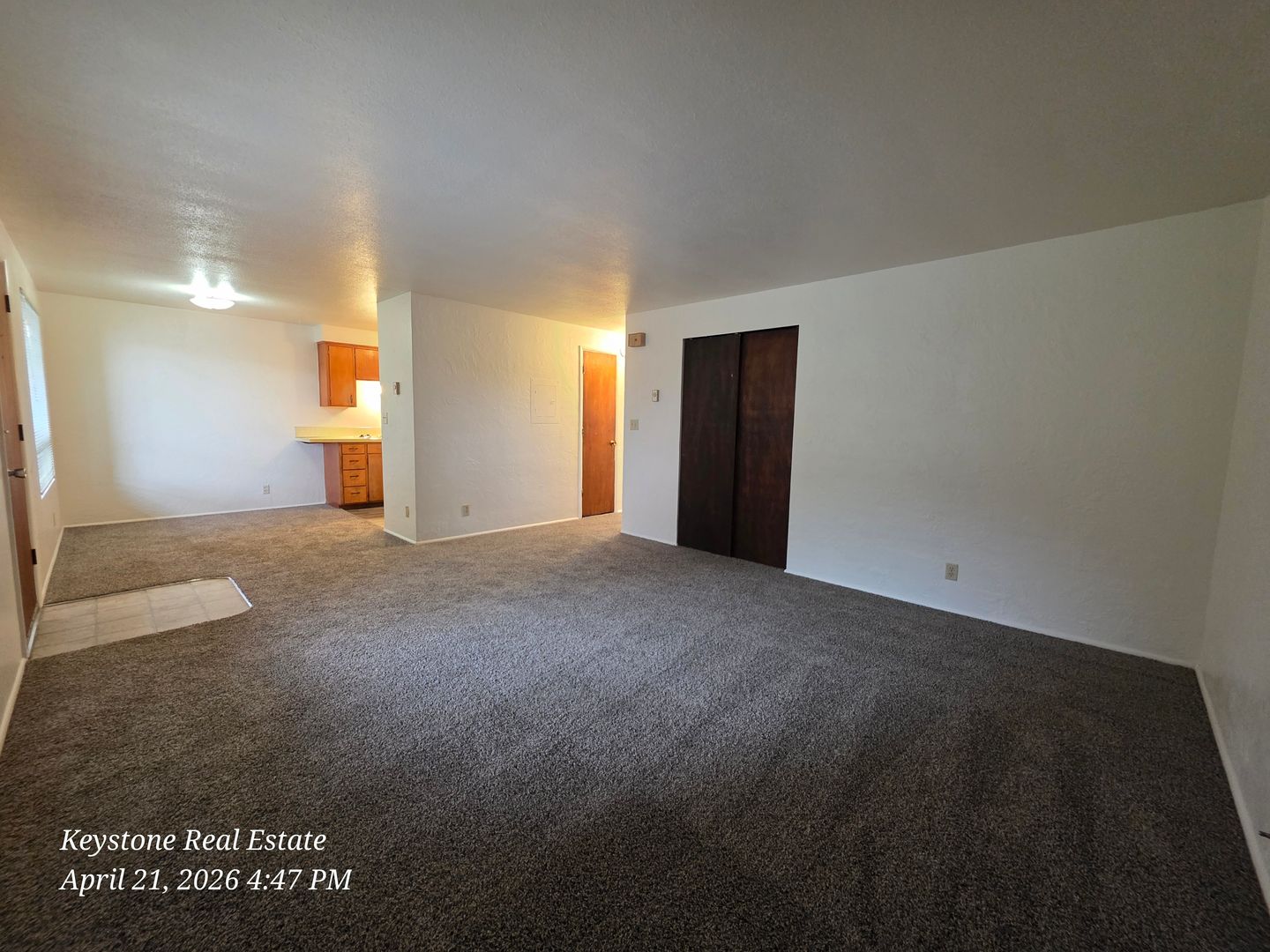 Eugene Apartment: 2785 Oak Street