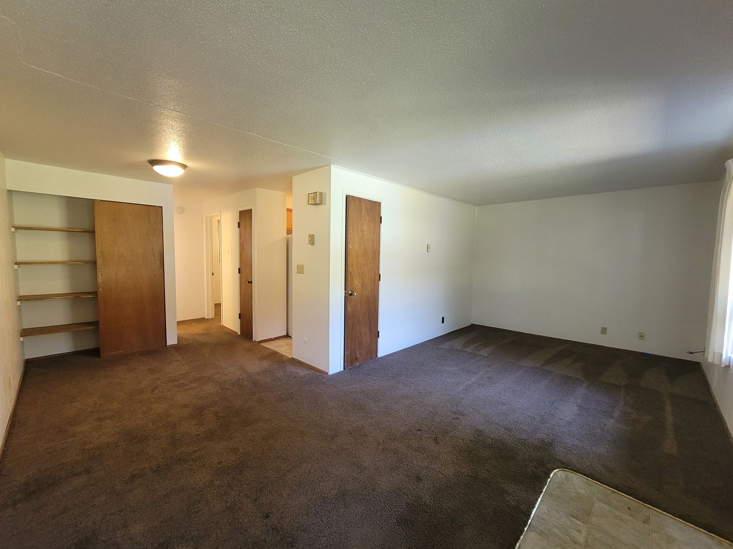 Eugene Apartment: 2785 Oak Street