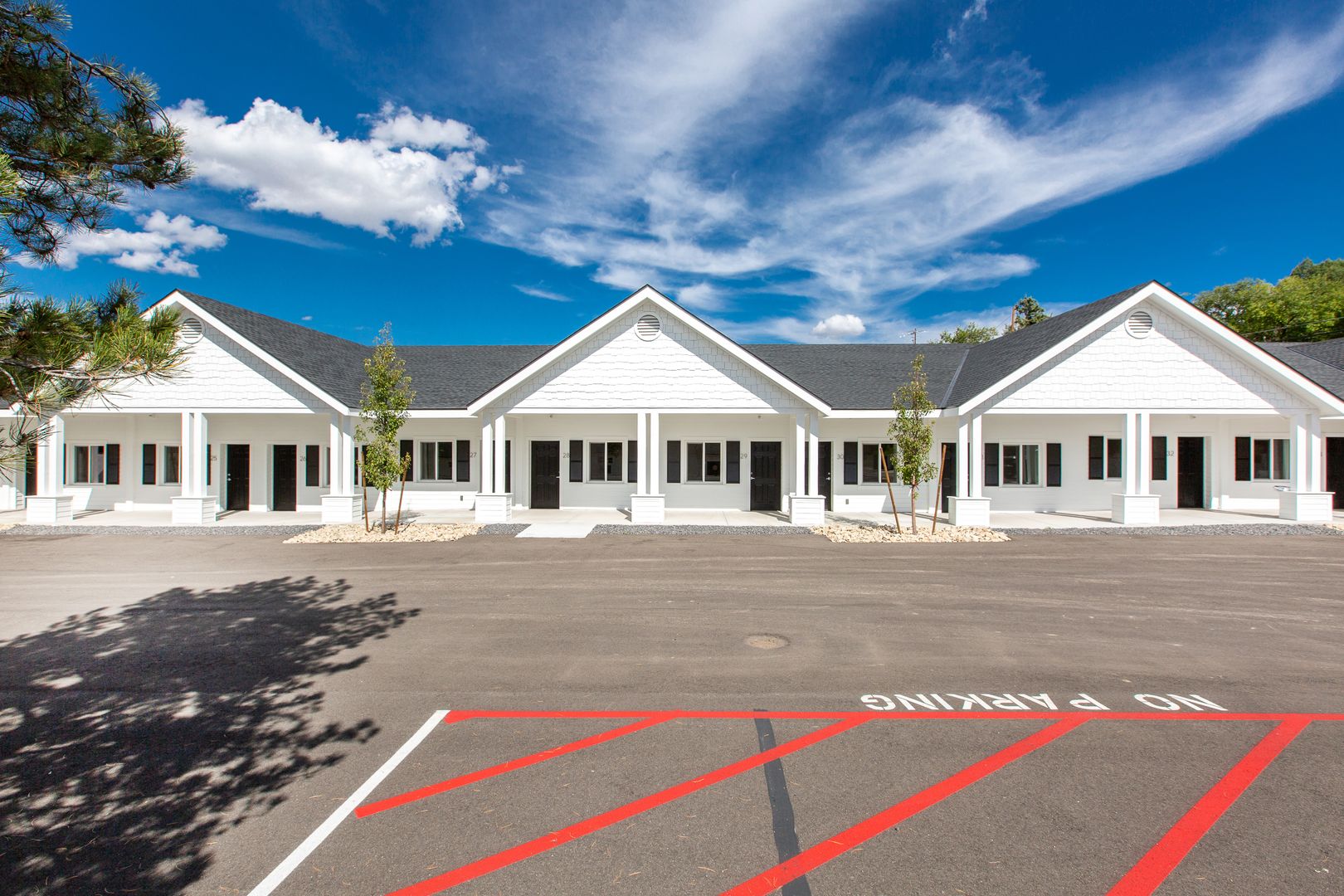 Prescott Apartment: 1117 E Gurley Street