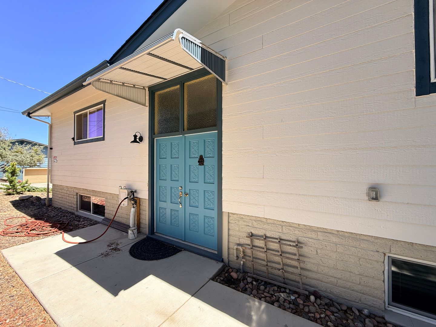 Prescott House: 2245 Sandia Drive