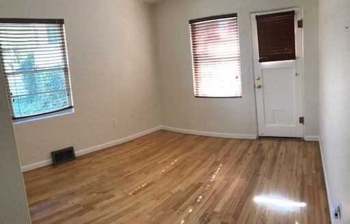 Downtown Office Suites Available!!