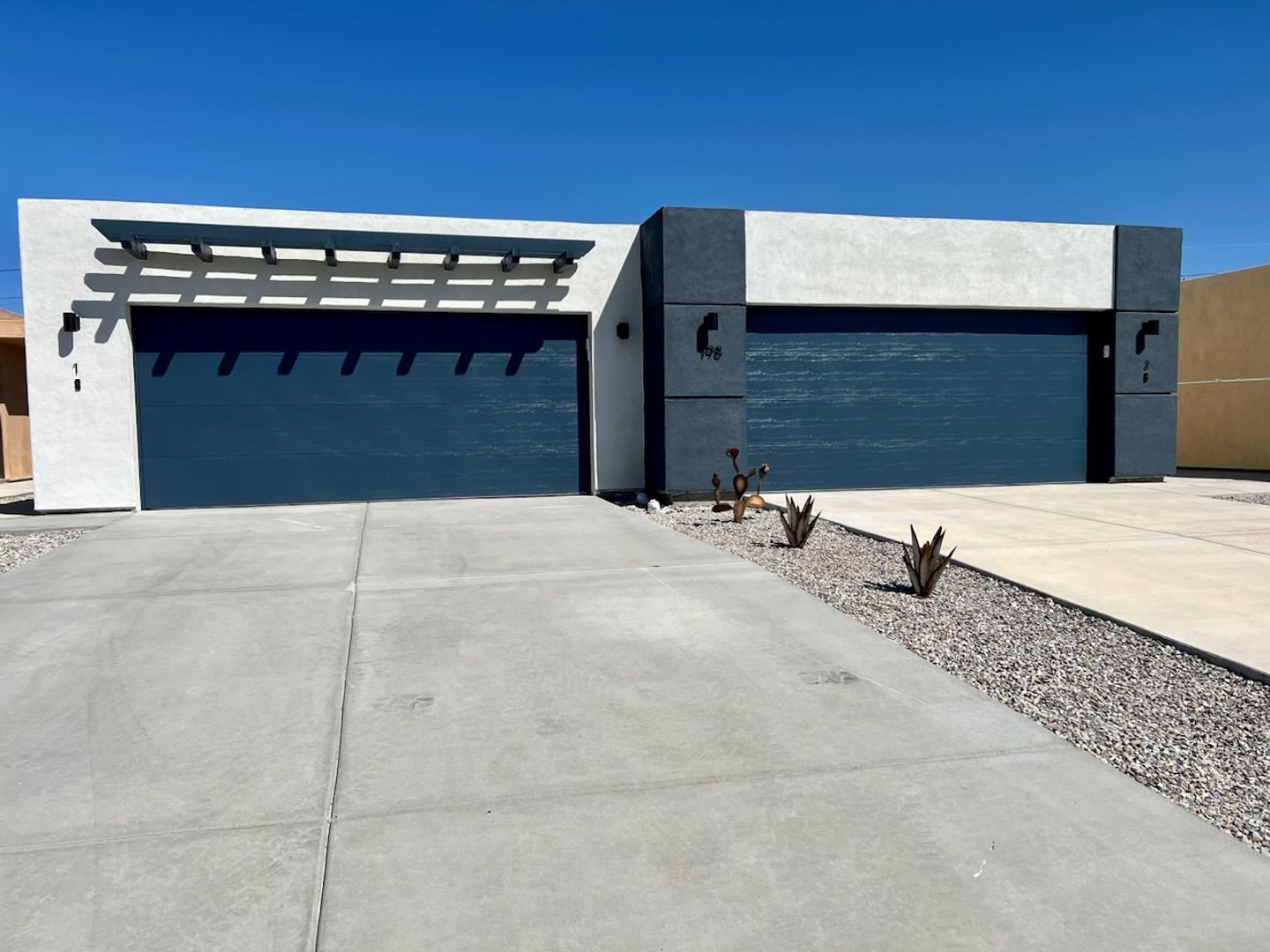 Bullhead City Apartment: 189 Hacienda Loop