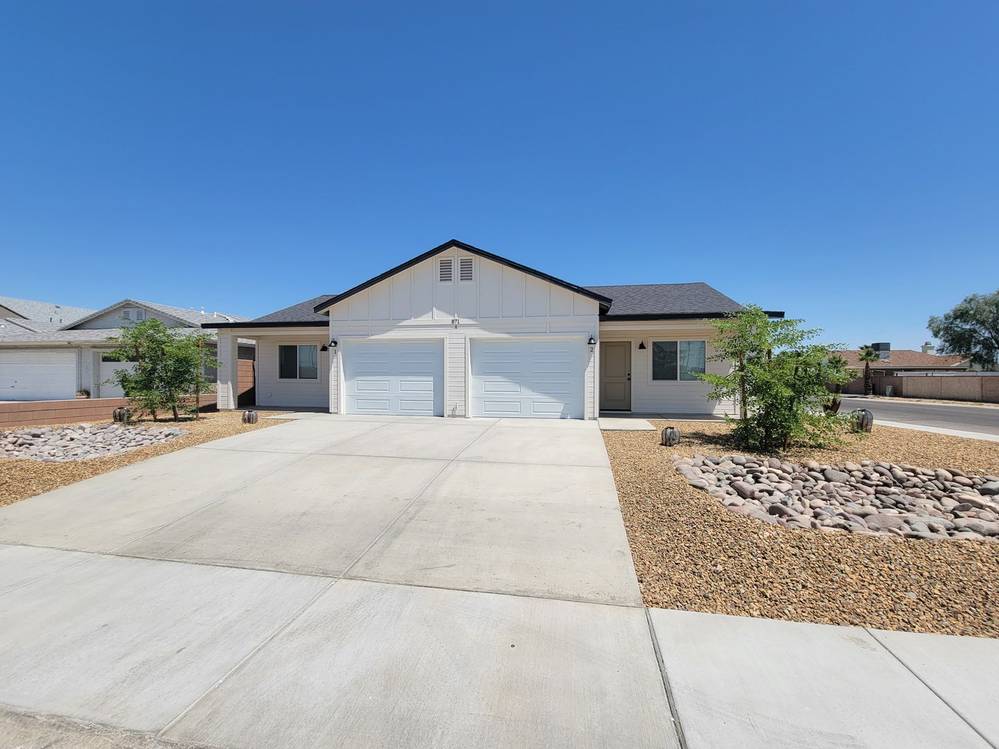 Bullhead City Apartment: 871 Baseline Dr