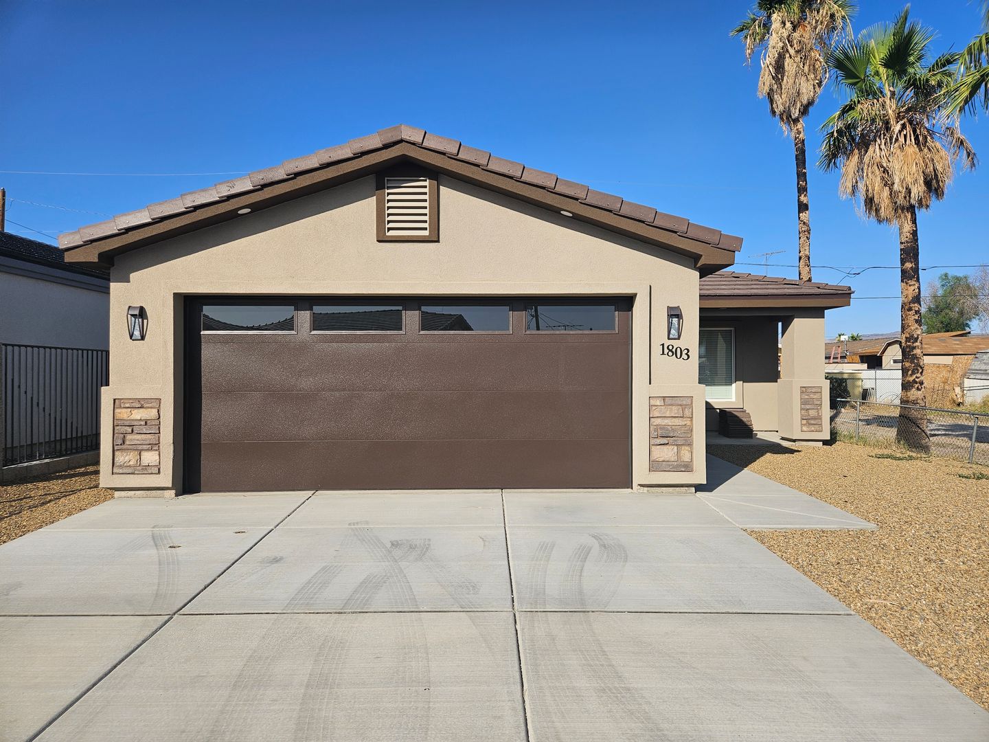 Bullhead City House: 1803 Rollando