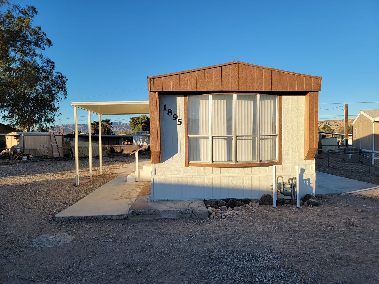 Bullhead City House: 1895 Monterey Dr.