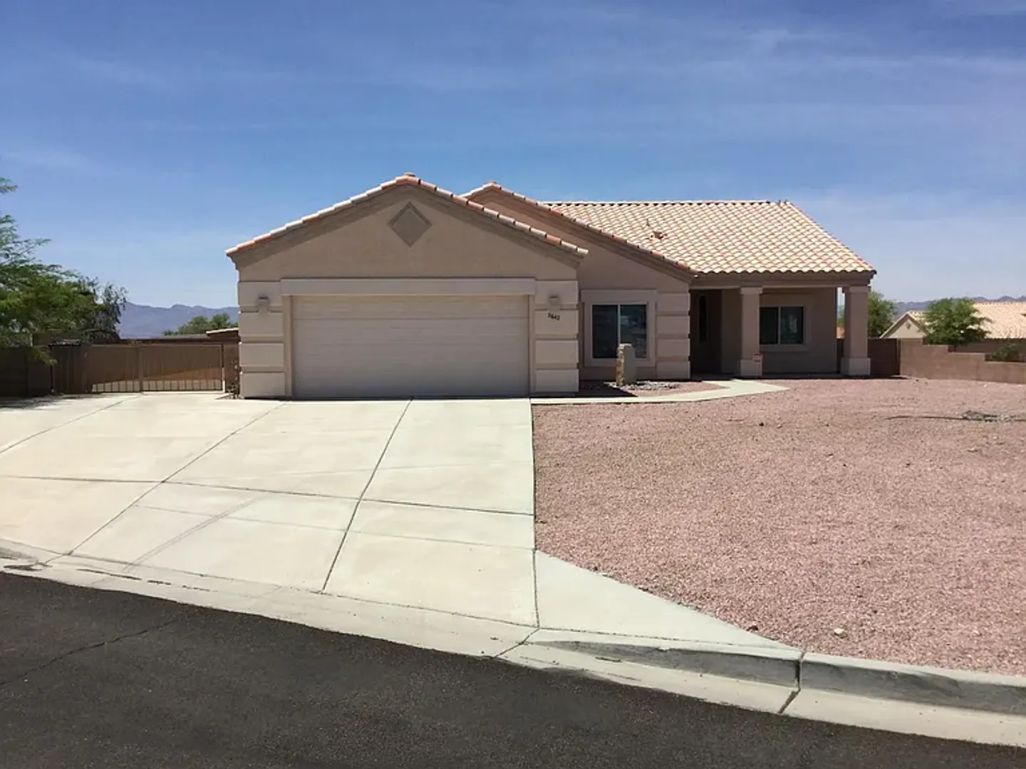 Bullhead City House: 2642 Sanctuary Drive