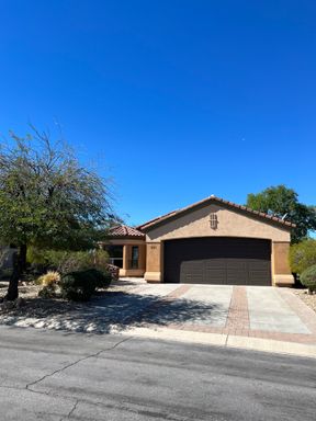 WINTER VACATION RENTAL-2 bedroom/2 bath – photo 1