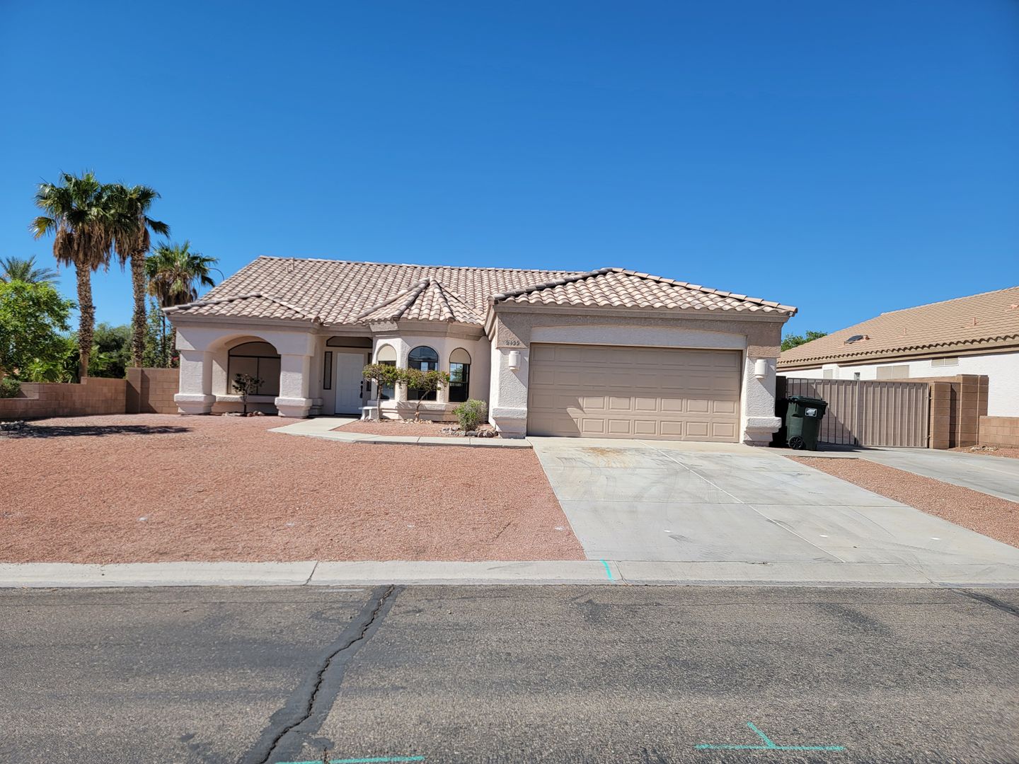 Bullhead City House: 2499 Sundown Cr.