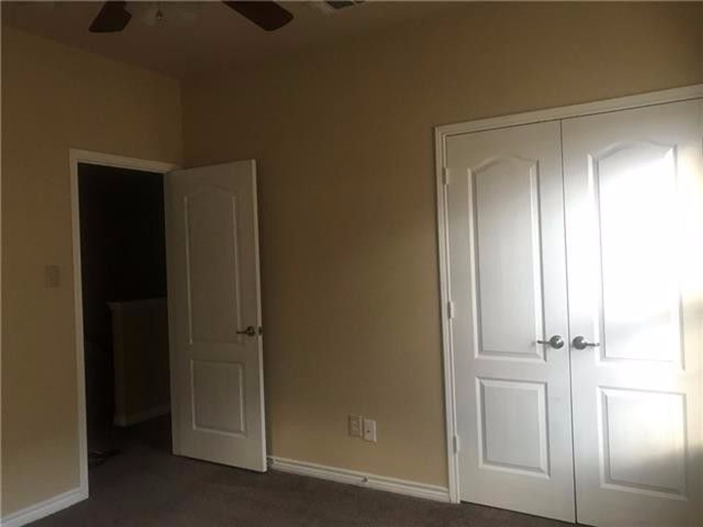 The Colony House: 5916 Clearwater Dr.