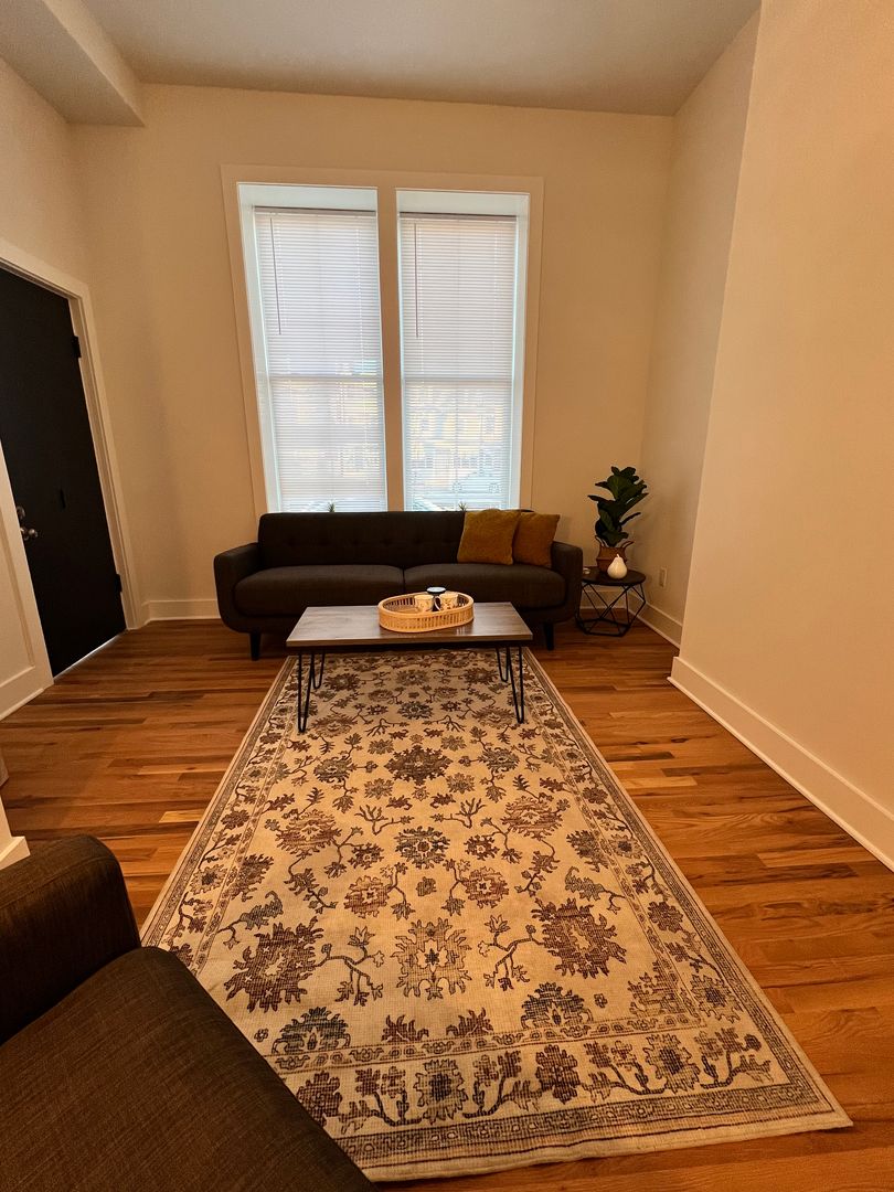 Burlington Apartment: 106 E Broad St