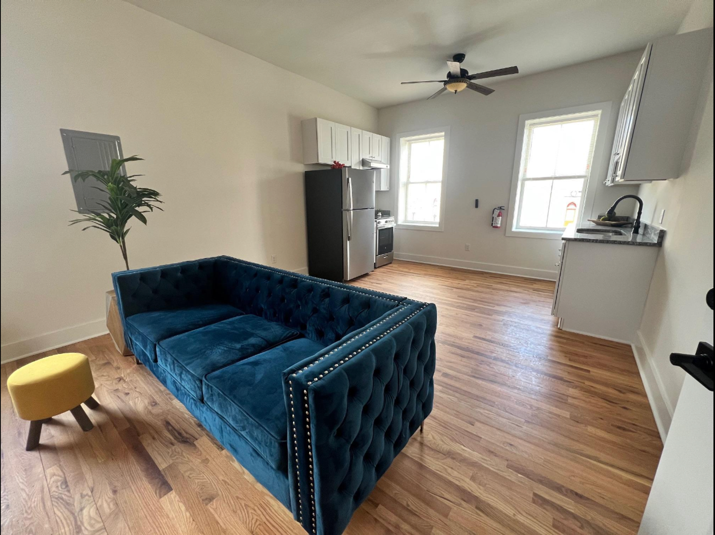 Burlington Apartment: 106 E Broad St