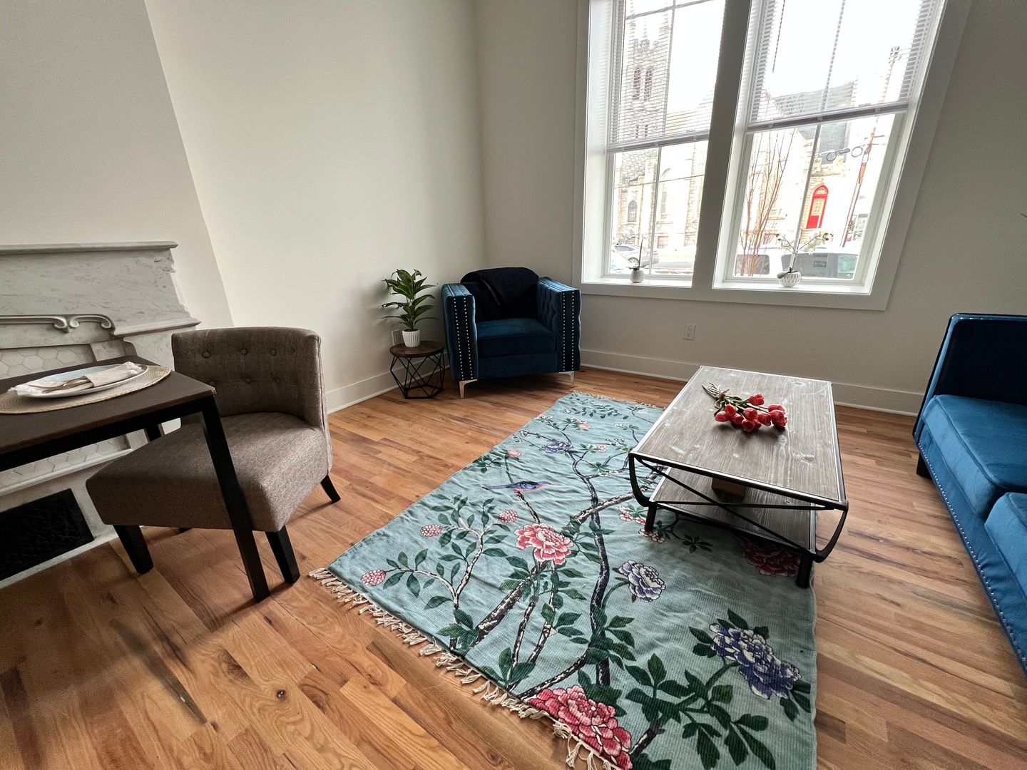 Burlington Apartment: 106 E Broad St