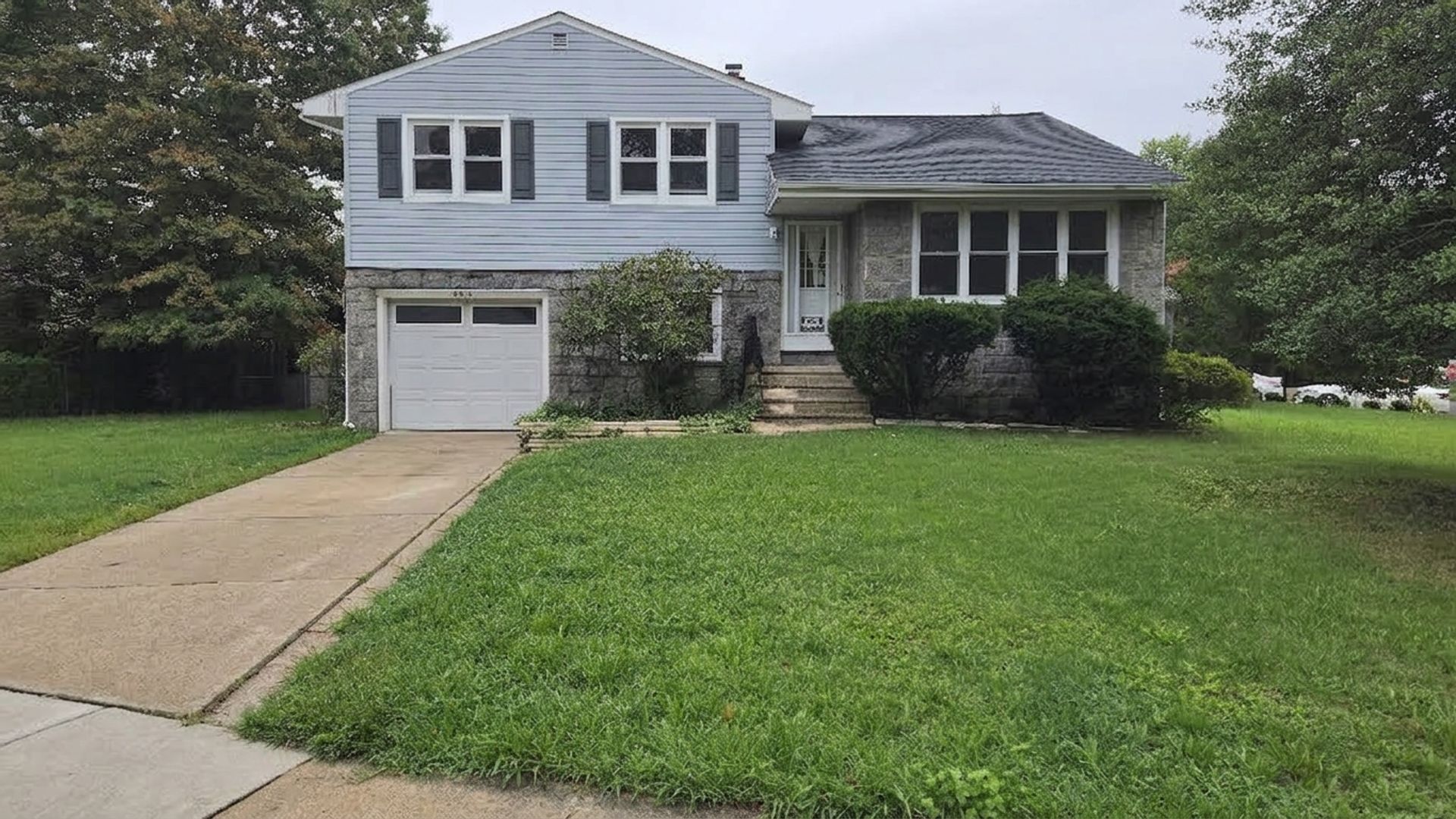 Pennsauken House: 5319 Frosthoffer Ave